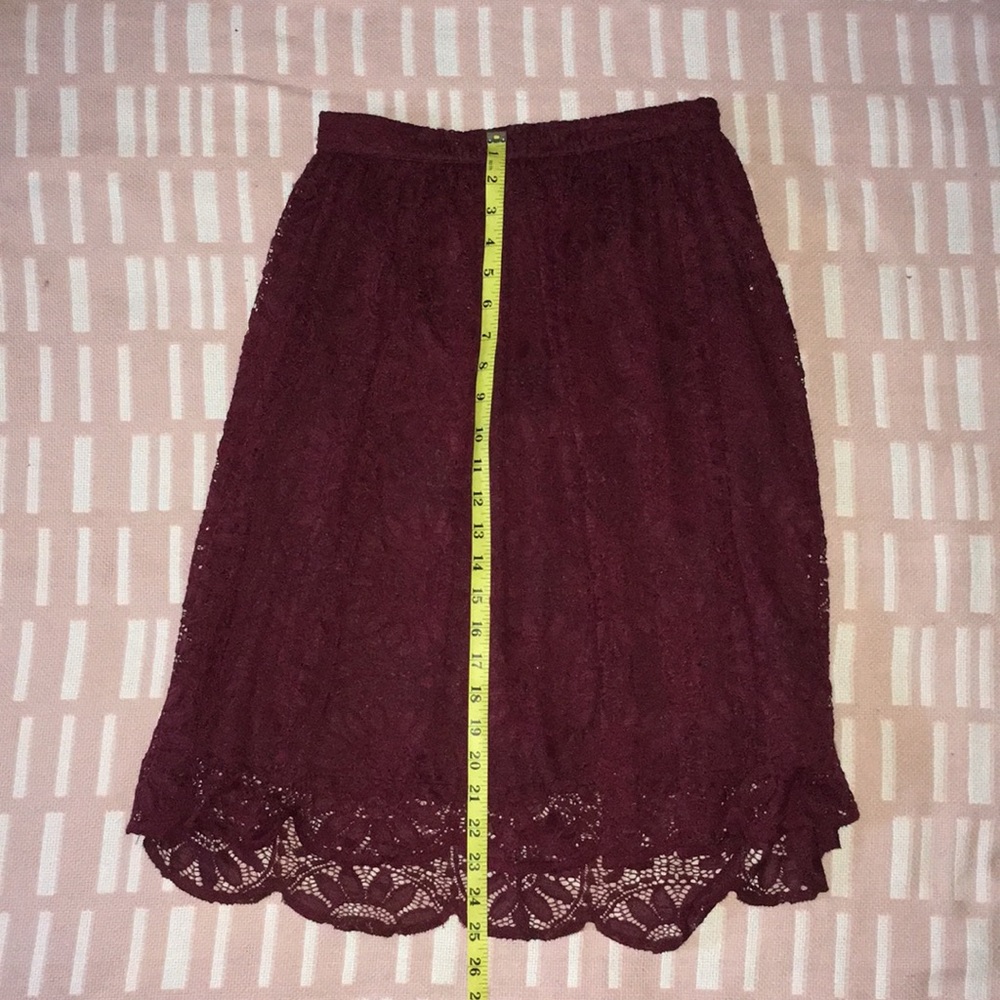 Maroon High-waisted Skirt with Lace Overlay